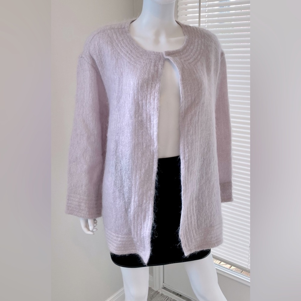 OSCAR DE LA RENTA BEAUTIFUL, COZY CARDIGAN SZ-8. FLUFFY WARM CARDIGAN
